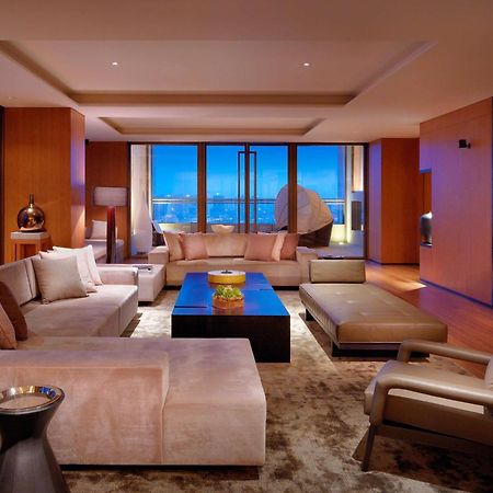Hyatt Regency Tianjin East Hotel Екстериор снимка