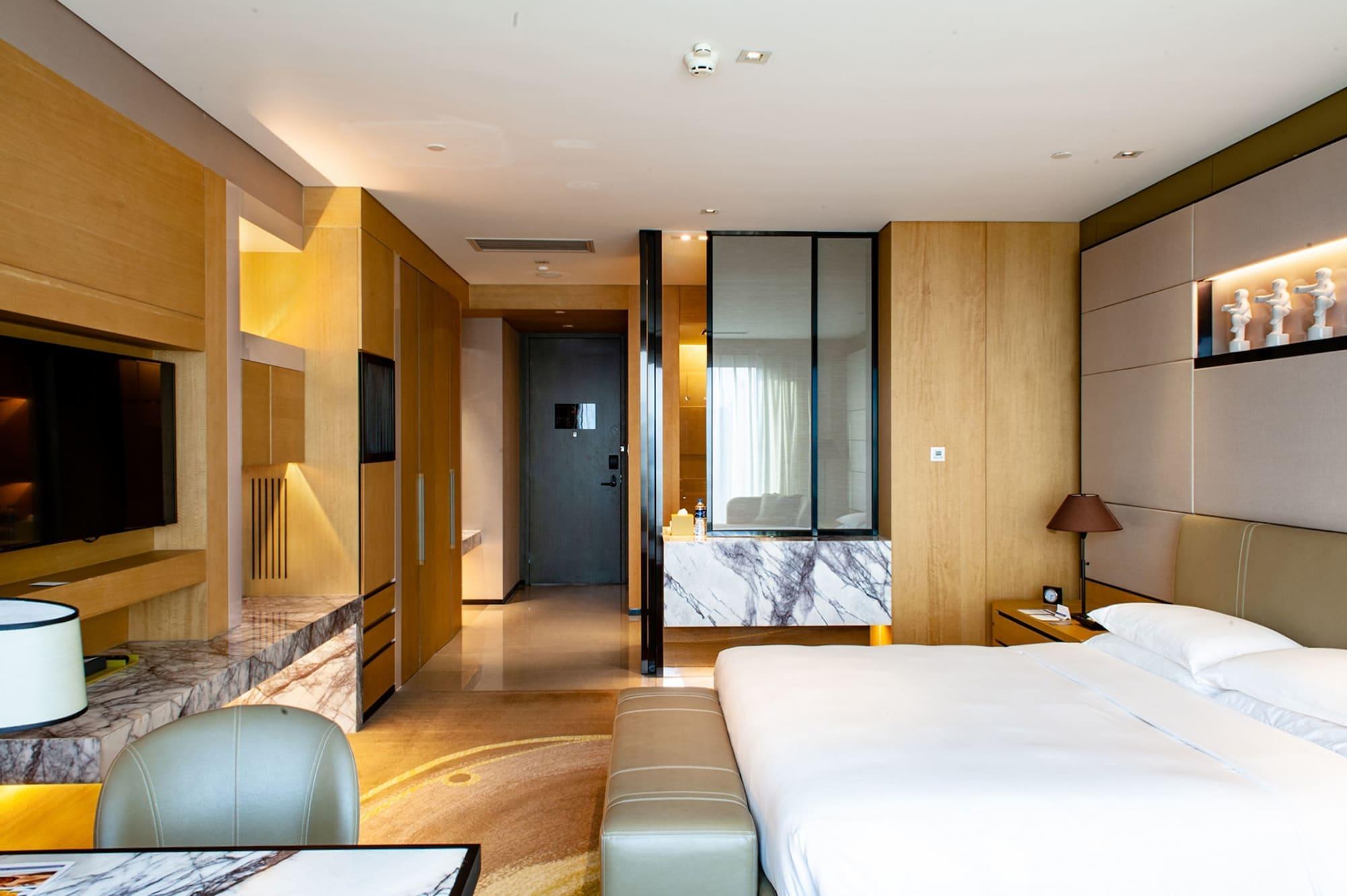 Hyatt Regency Tianjin East Hotel Екстериор снимка