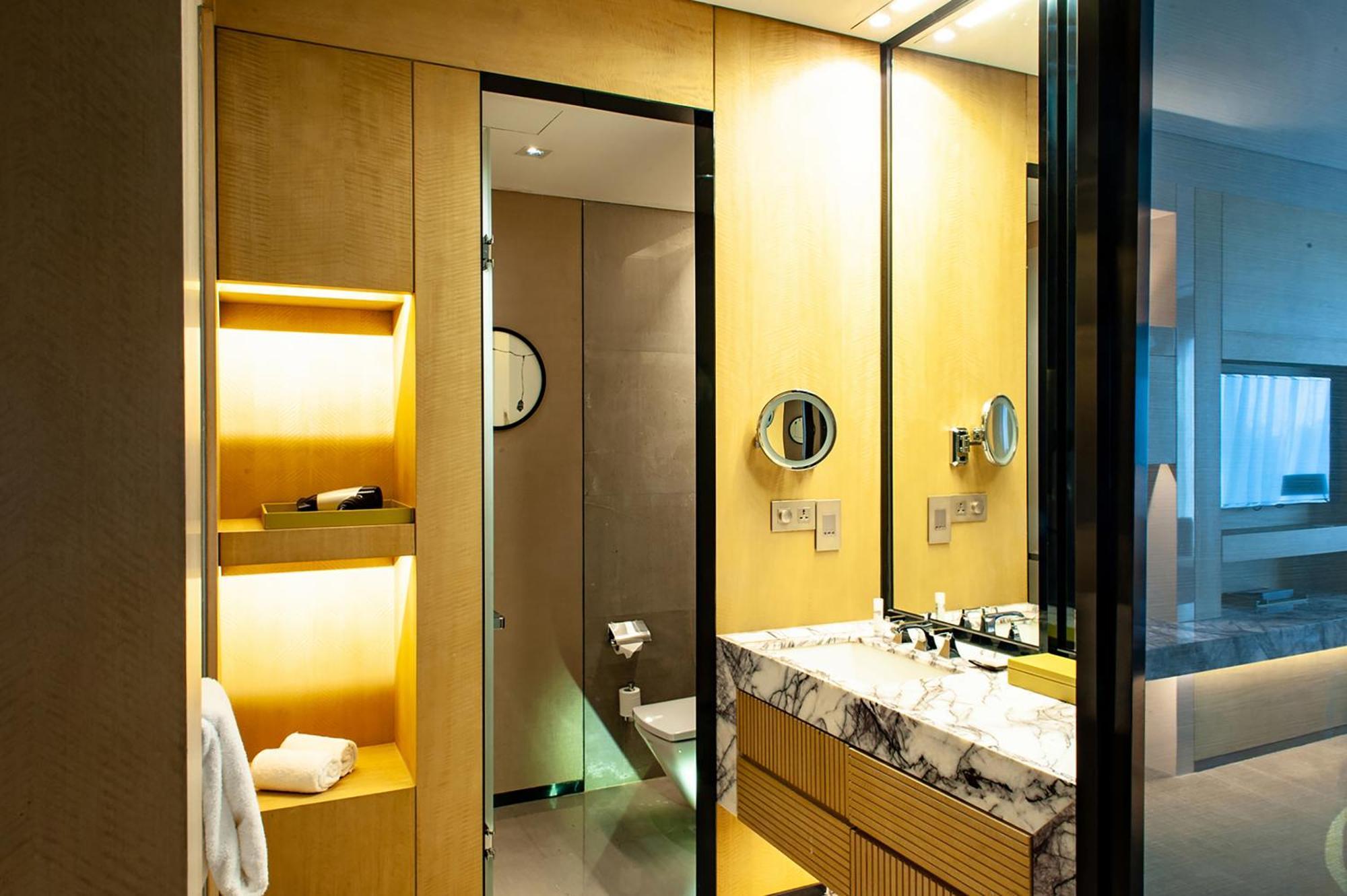 Hyatt Regency Tianjin East Hotel Екстериор снимка