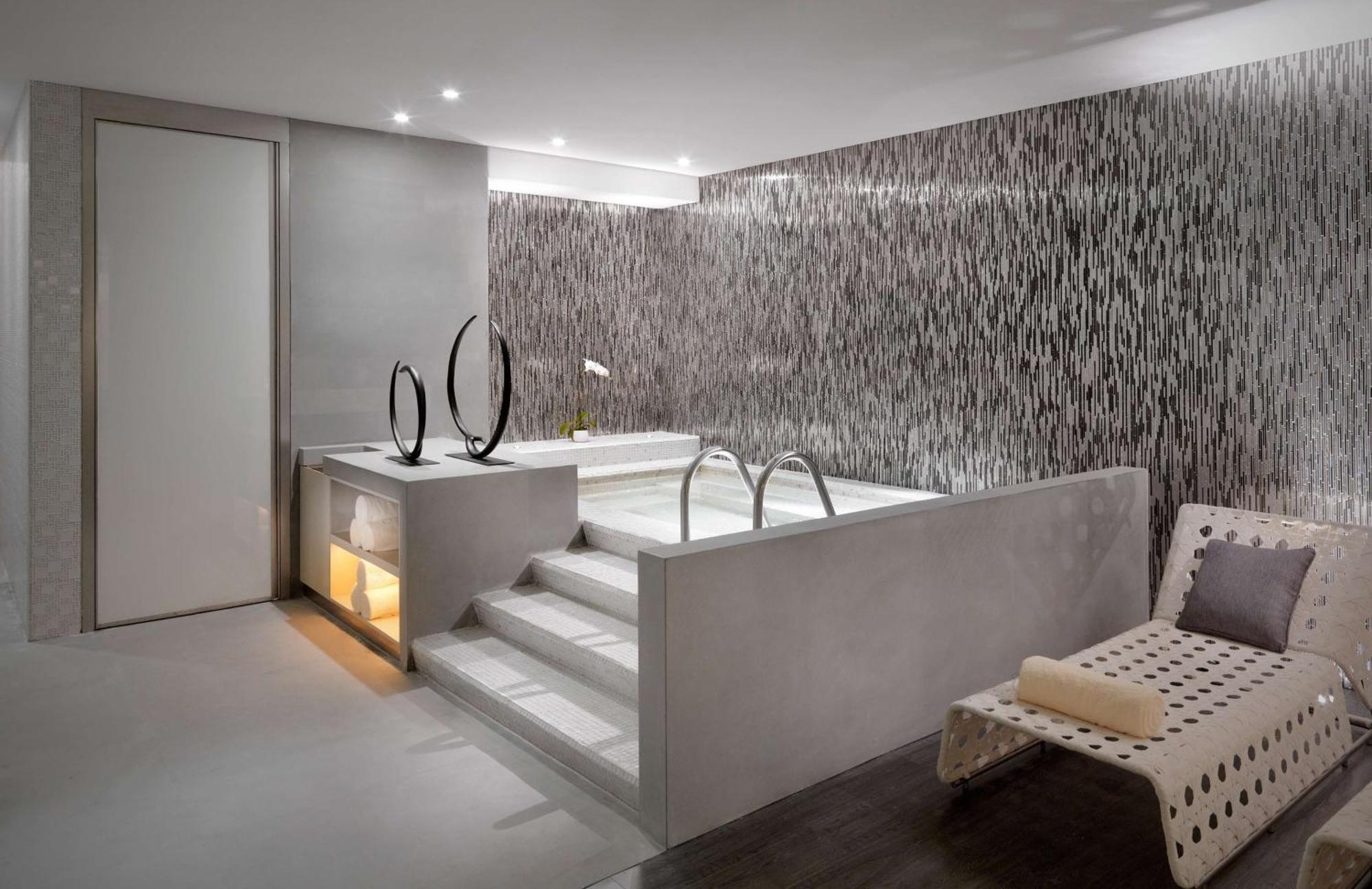 Hyatt Regency Tianjin East Hotel Екстериор снимка