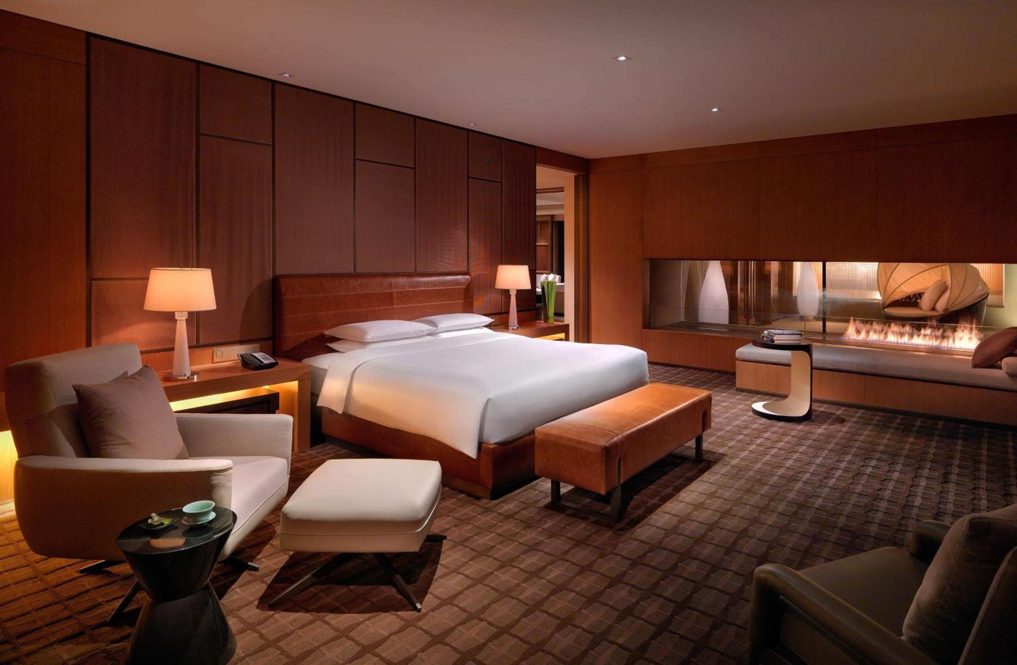 Hyatt Regency Tianjin East Hotel Екстериор снимка