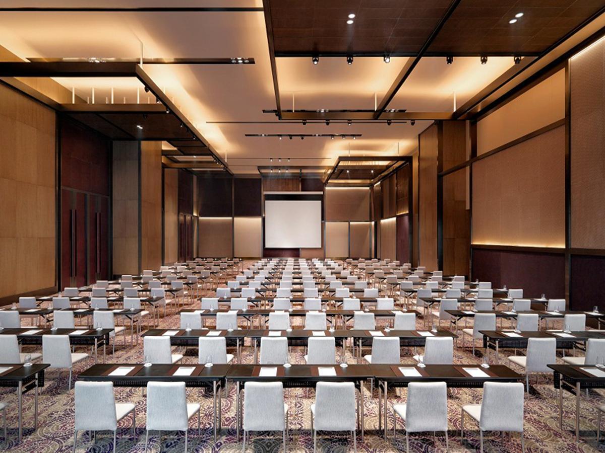 Hyatt Regency Tianjin East Hotel Екстериор снимка