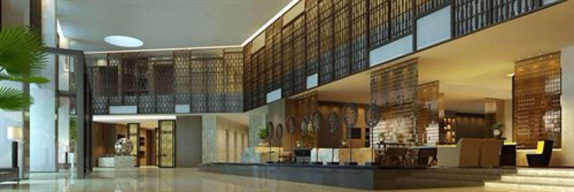 Hyatt Regency Tianjin East Hotel Екстериор снимка