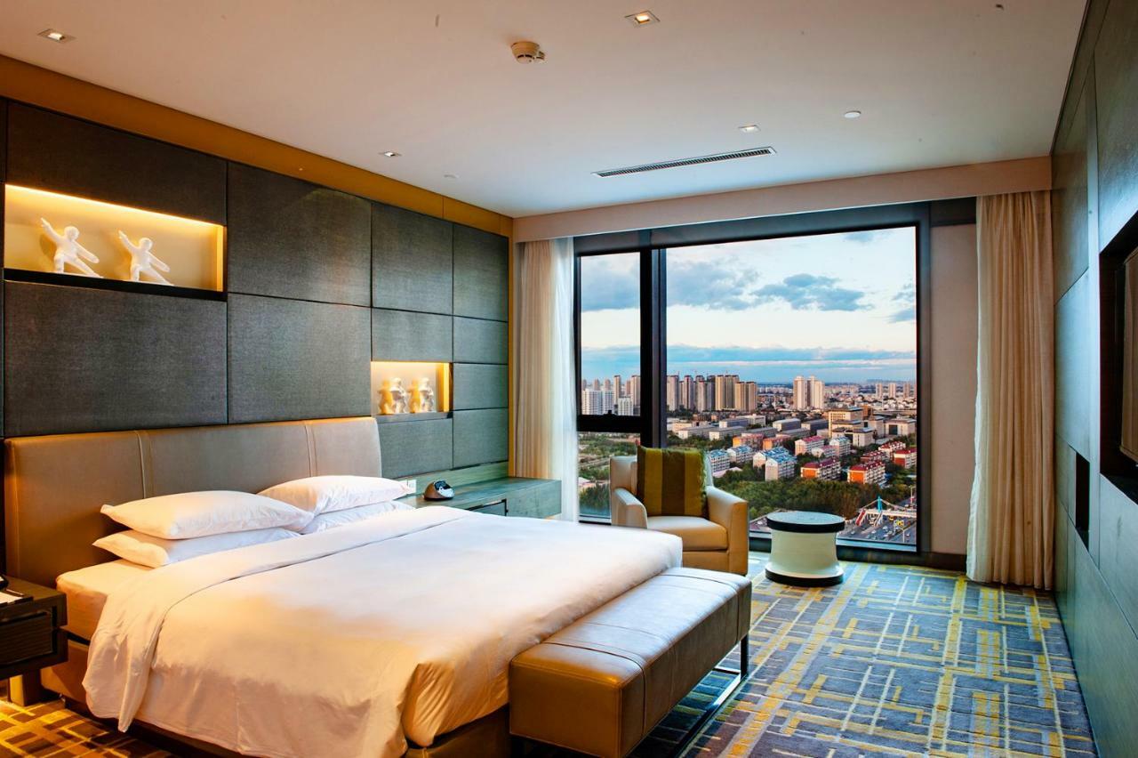 Hyatt Regency Tianjin East Hotel Екстериор снимка
